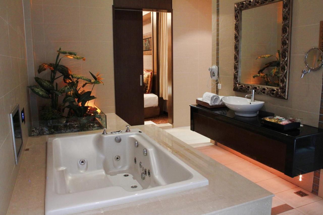 Amain Boutique Motel - Tucheng 217 Extérieur photo