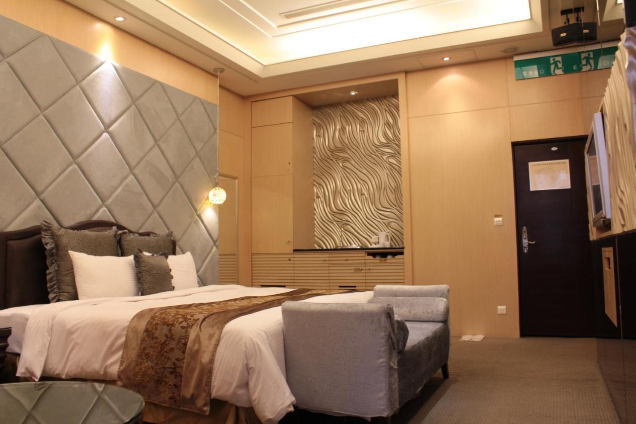 Amain Boutique Motel - Tucheng 217 Extérieur photo