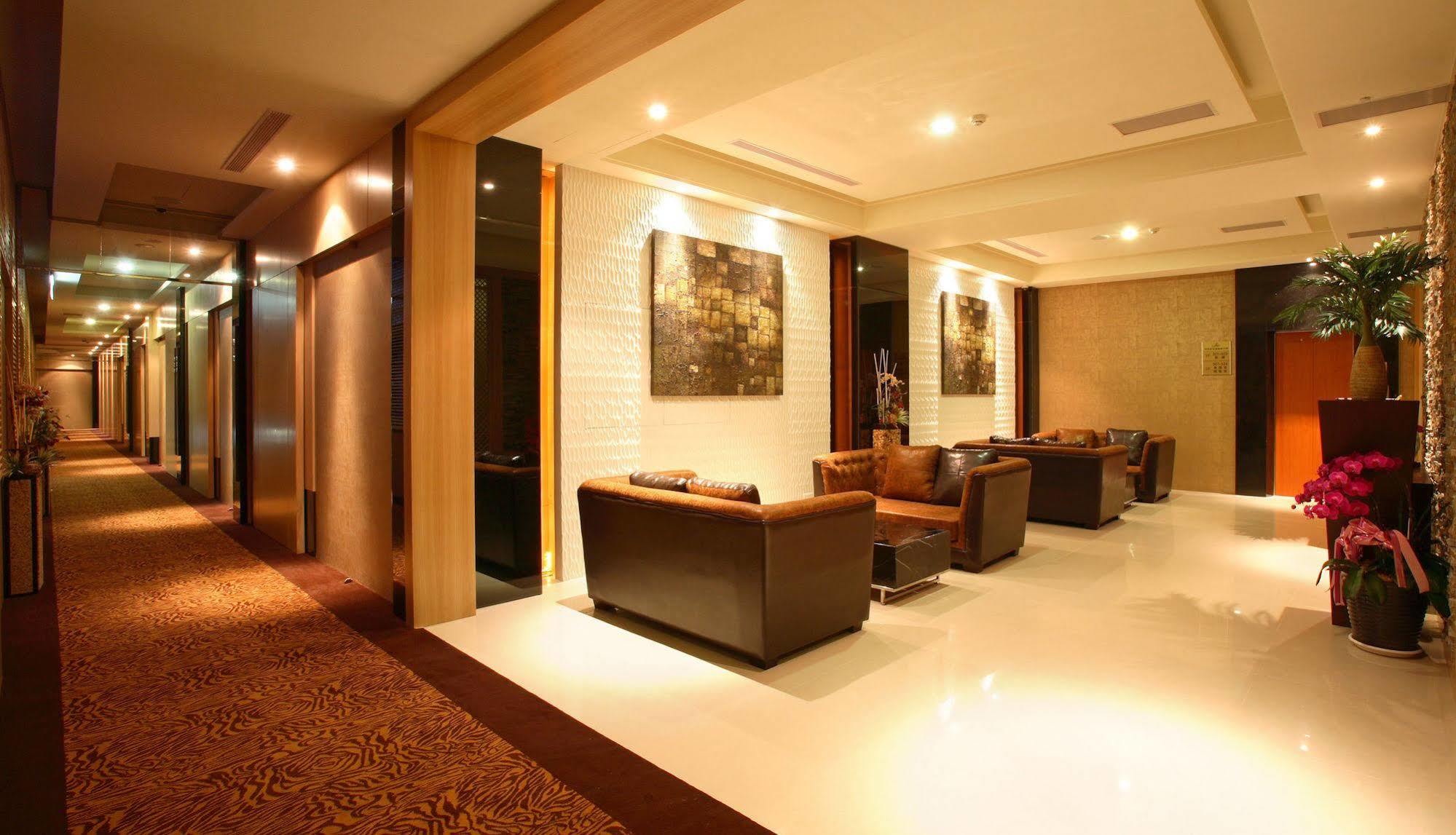Amain Boutique Motel - Tucheng 217 Extérieur photo